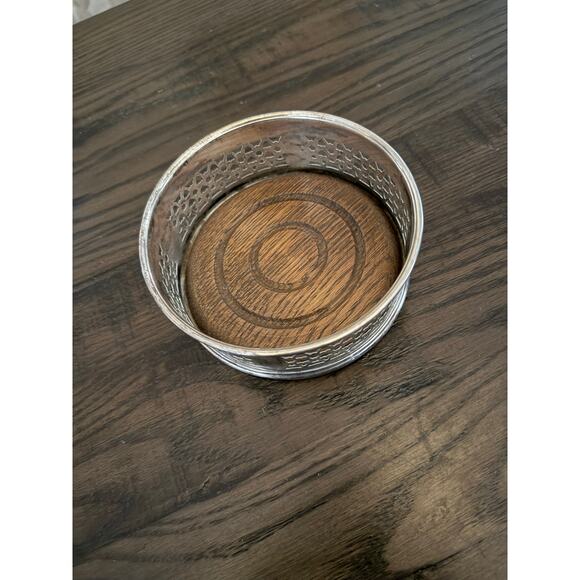 Vintage Silver-Plated Wine Bottle Coaster with Medium Wood – 5.5” - Picture 3 of 8